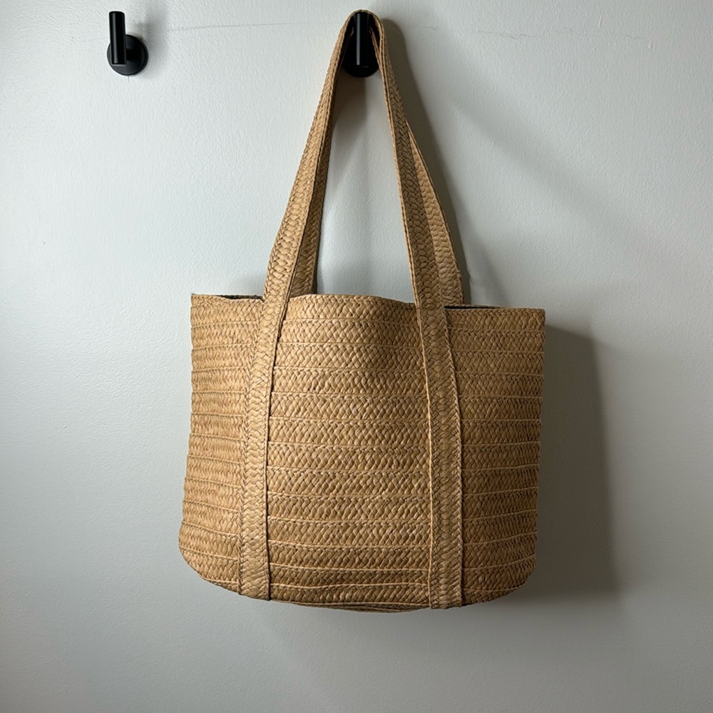 Draper James Woven Shoulder Tote, Medium Size. New! Reese Witherspoon Brand!